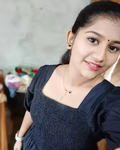 Call Girls Ramdaspeth Cash On Delivery